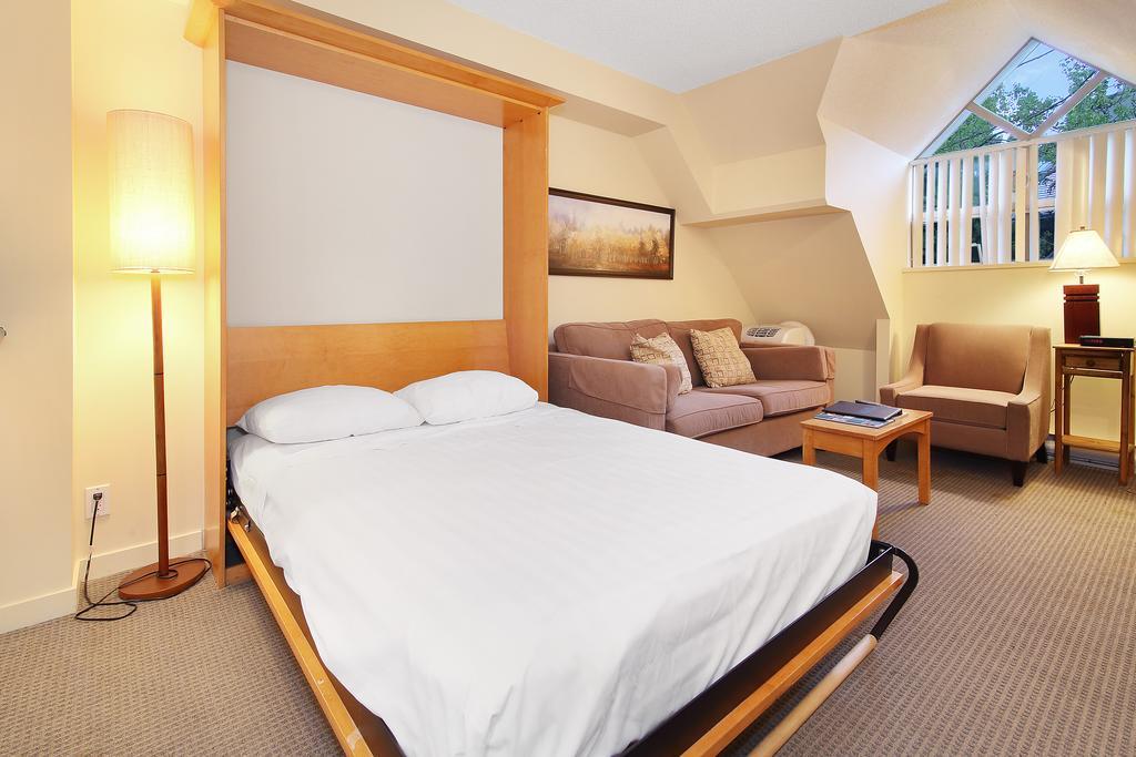 Whistler Village Centre By Elevate Vacations エクステリア 写真